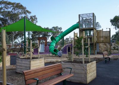 What makes Hendrie Street Reserve’s playground inclusive?